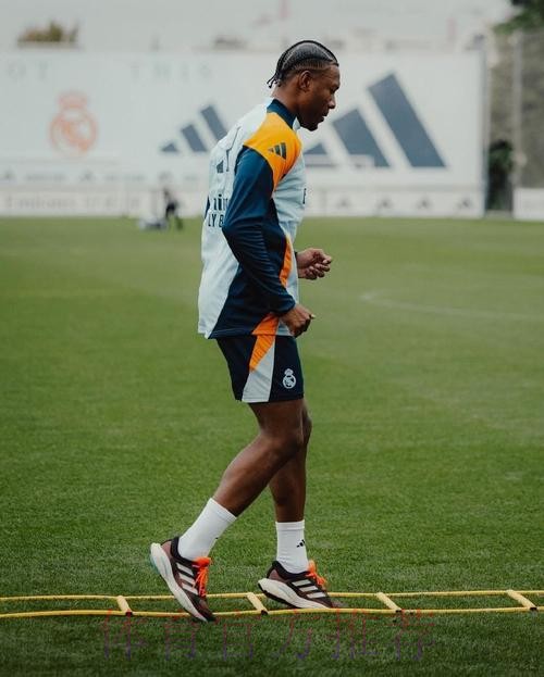 阿斯:阿拉巴恢复过程不确定 不排除明年回归 阿斯:阿拉巴恢复过程不确定 不排除明年回归