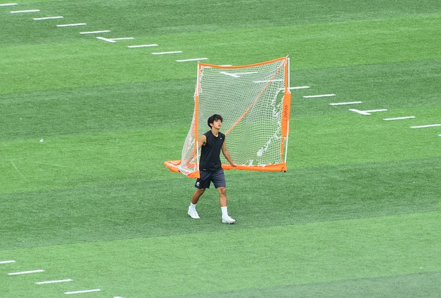 使他在对手