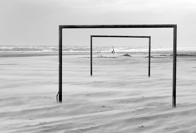 但仔细分析 但仔细分析